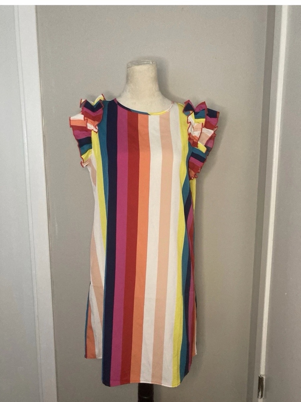 Vibrant Rainbow Multicolor Striped Ruffle Sleeve Shift Dress Short M 6 Regular